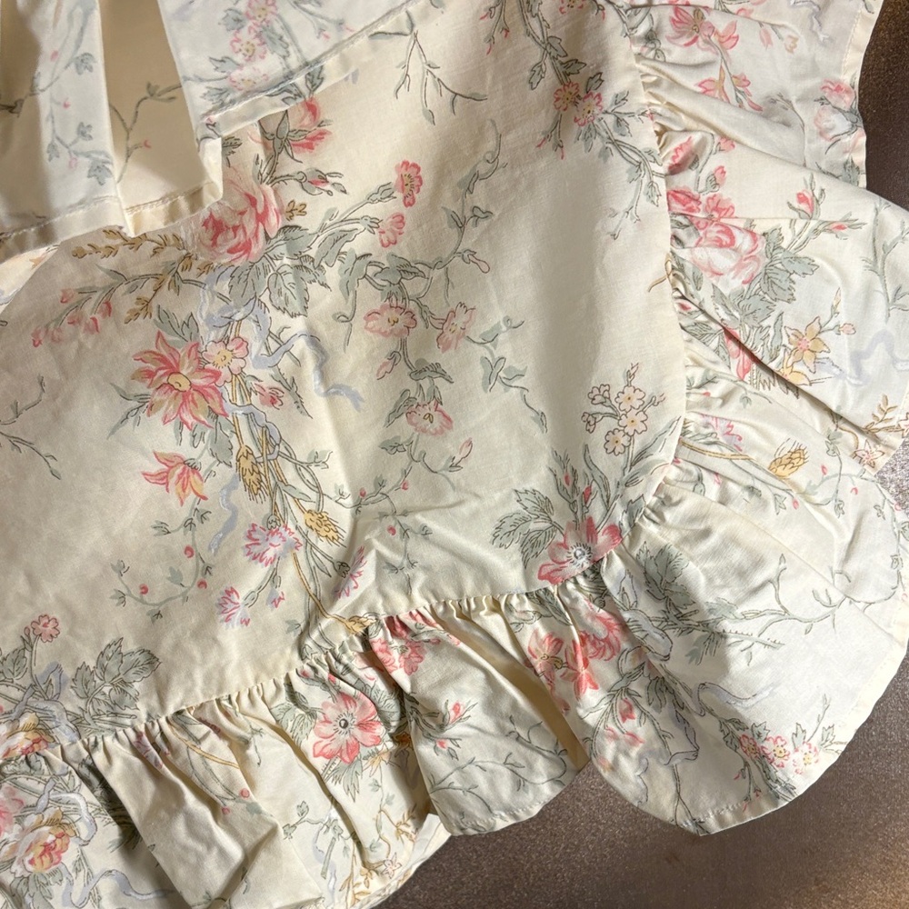 Vintage Ralph Lauren Blue Label Floral pillow one square sham in Cream‎ 204